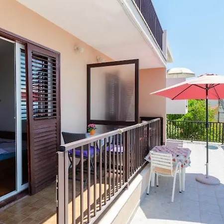 Apartment Lea
