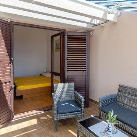 Apartamento Lea Prizba