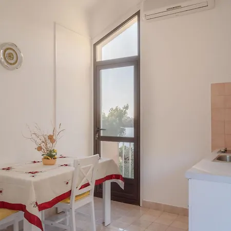 Apartment Lea