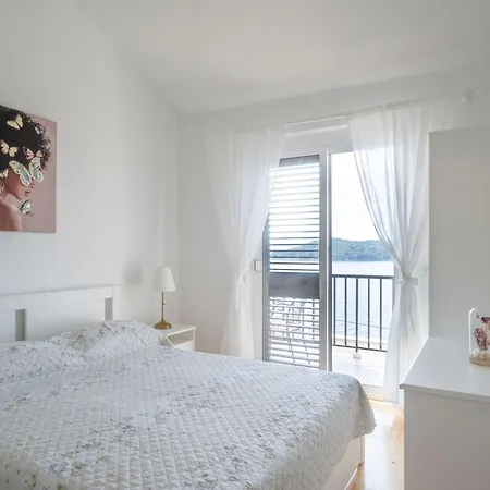 Apartment Lea Prizba