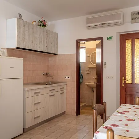 Apartment Lea Prizba