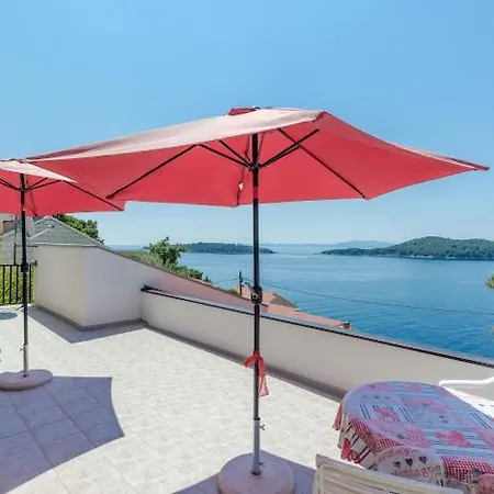 Apartment Lea Prizba