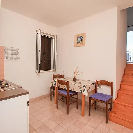 Apartment Lea *
